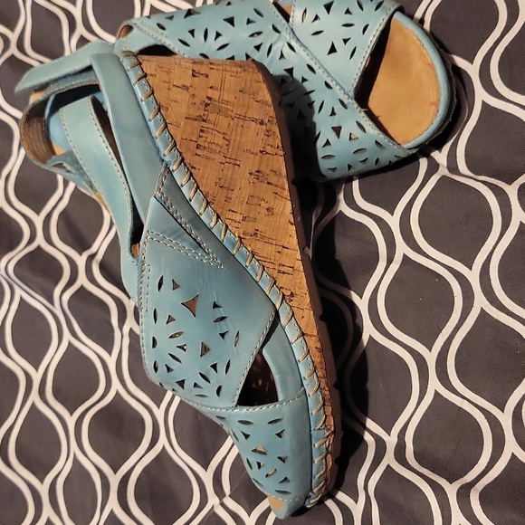 Earth leather sandels - Picture 5 of 5